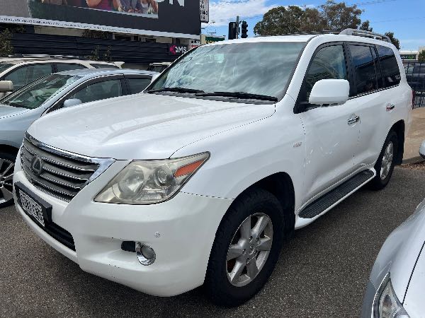 2009 Lexus LX570