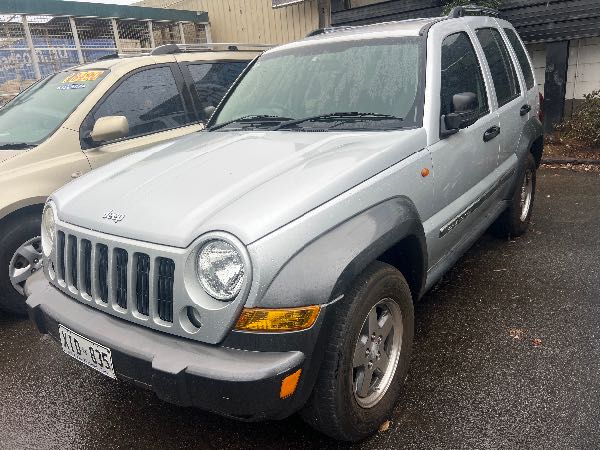 2004 Jeep Cherokee