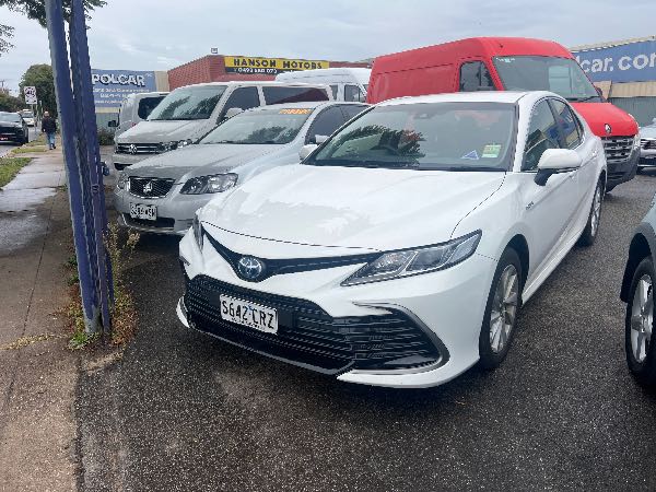 2022 Toyota Camry Hybrid